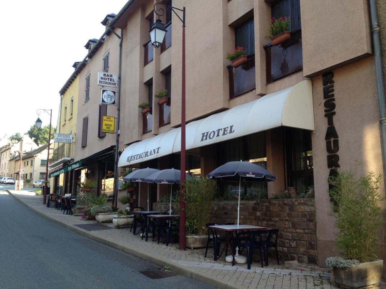 Hotel Restaurant L'Agapanthe Pont-de-Salars Buitenkant foto